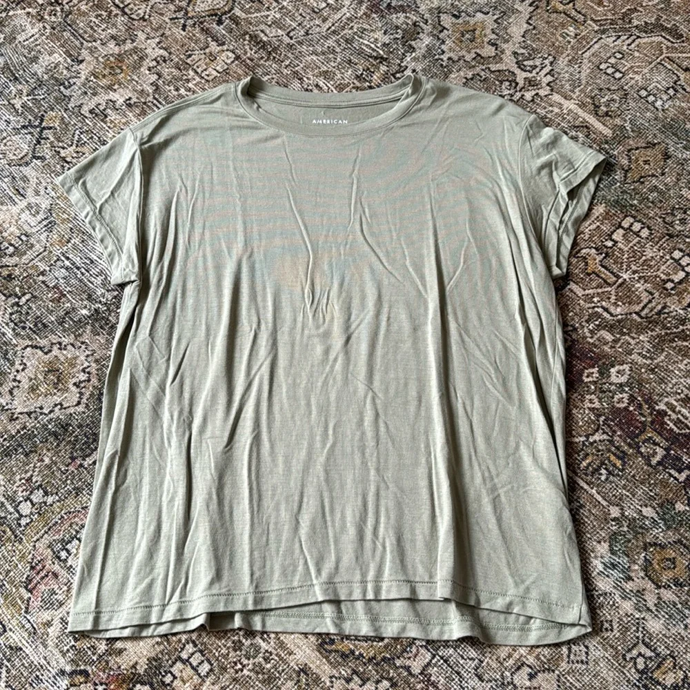 Soft & sexy tee - Picture 1 of 1
